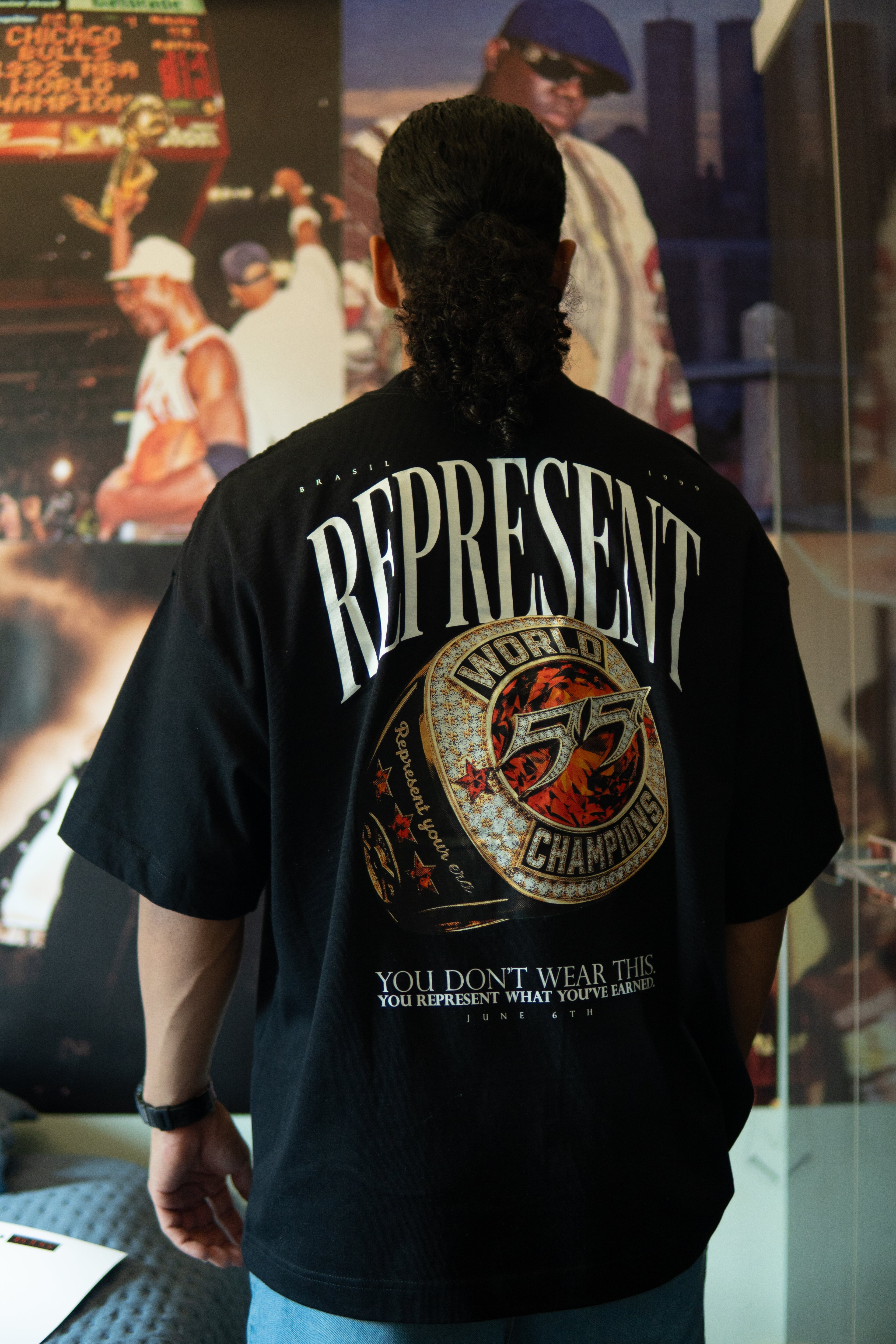 REPRESENT WORLD CHAMPIONS TEE (Black)